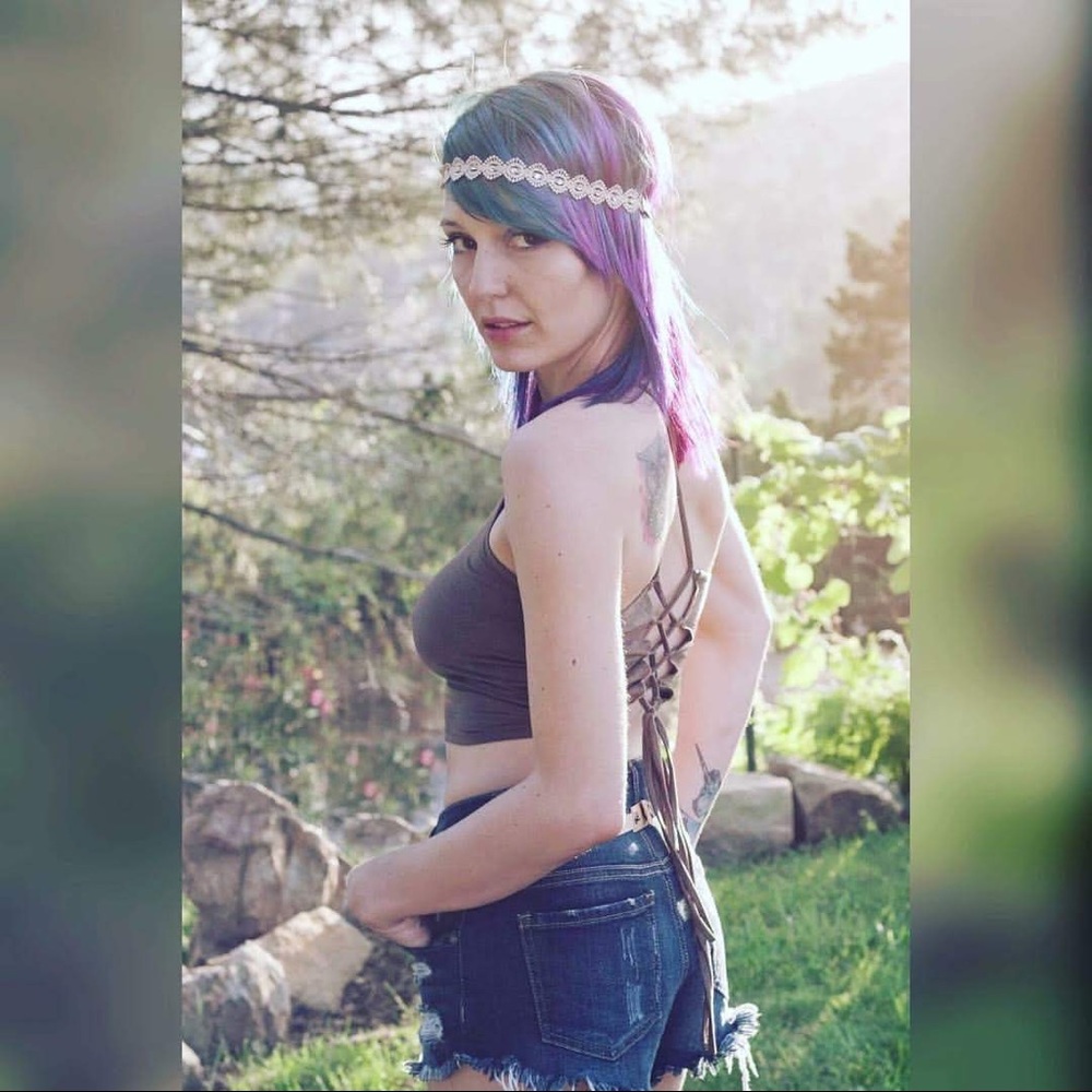 Bear dance strappy crop top with cross back medium